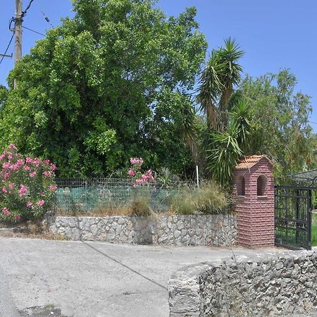 הוילה האראקי The Olive Garden House מראה חיצוני תמונה