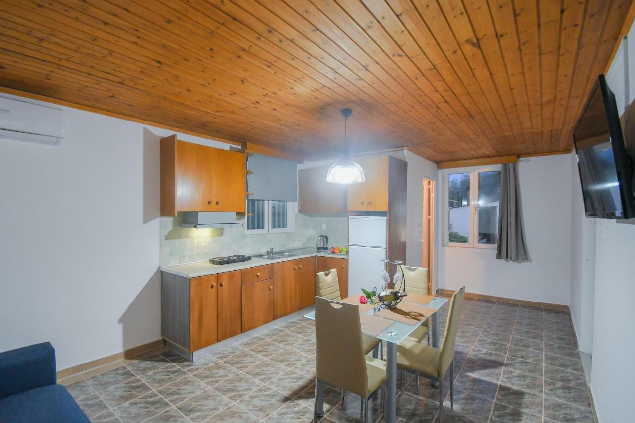 הוילה האראקי The Olive Garden House מראה חיצוני תמונה